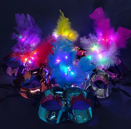 Antifaz Plastico Hawaiano Con Pluma y Luz x unidad