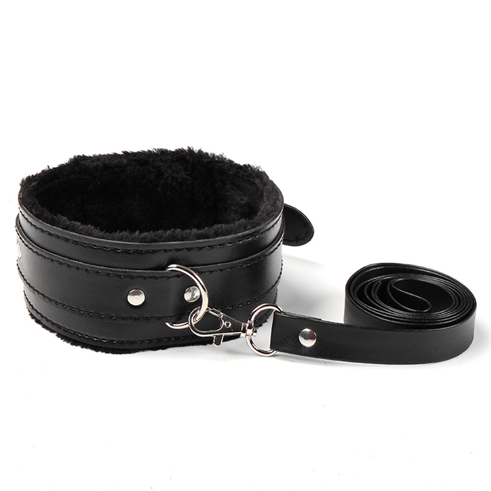 Collar con correa - ST Toys