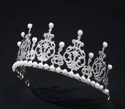 Corona tiara metalica con perlas